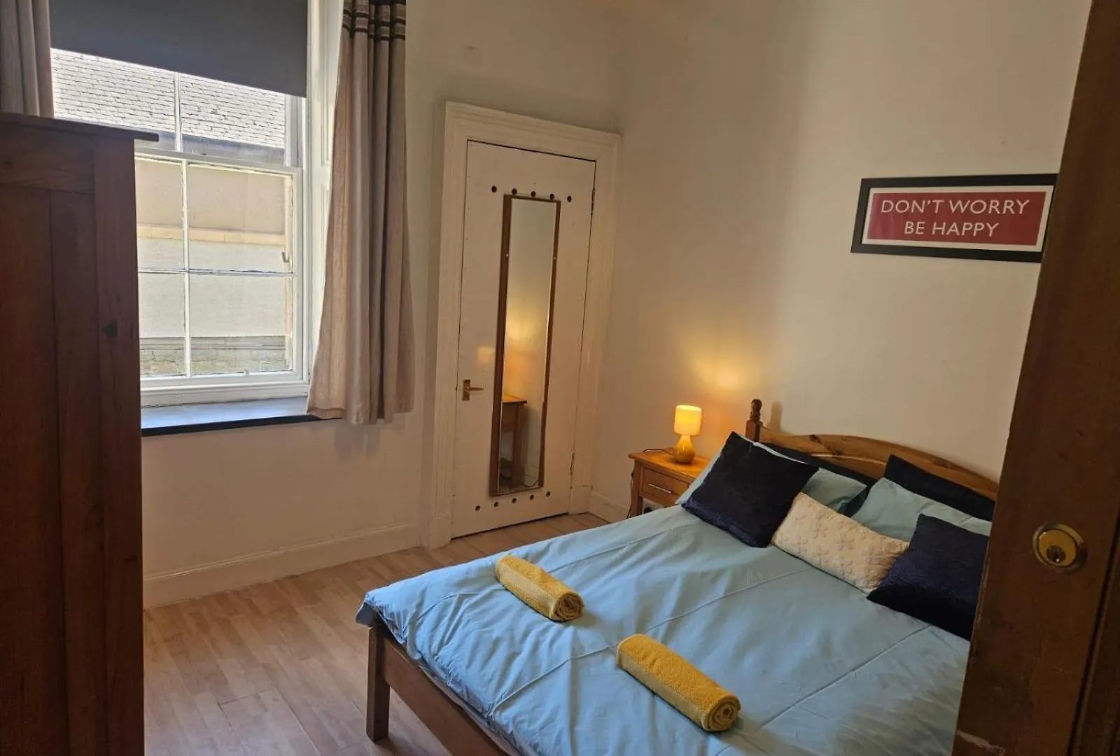 Old Town Edinburgh Fringe Apartment